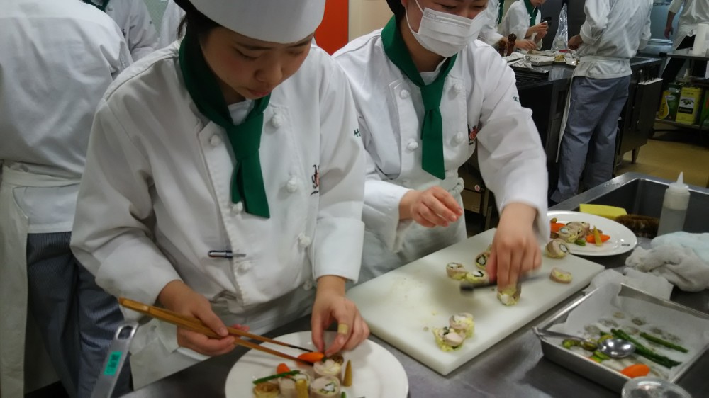 調理師科ブログ うさぎ 東京ベルエポック製菓調理専門学校 パティシエ シェフ カフェのプロを目指す