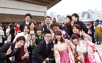 3月