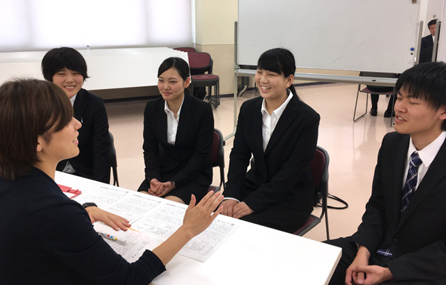 学内企業説明会